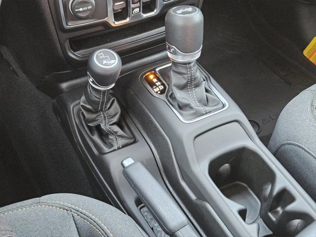new 2025 Jeep Wrangler car, priced at $42,931