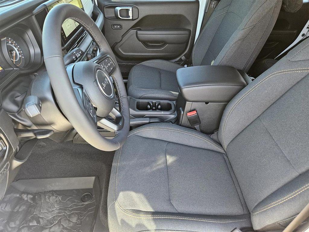 new 2025 Jeep Wrangler car, priced at $44,835