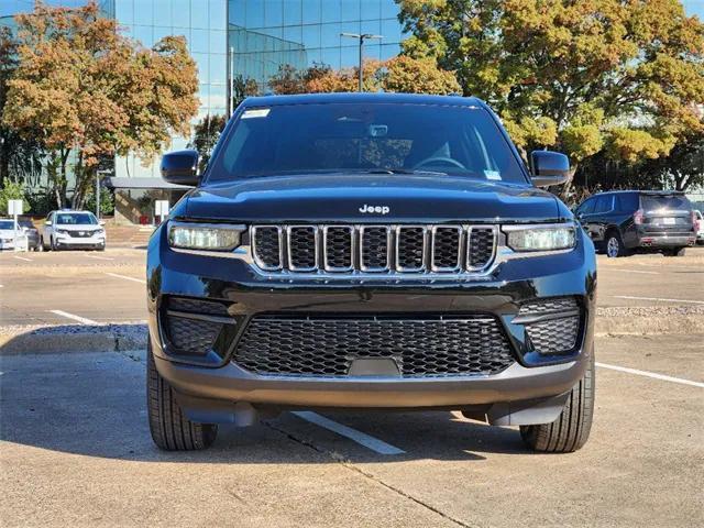 new 2025 Jeep Grand Cherokee car, priced at $32,249