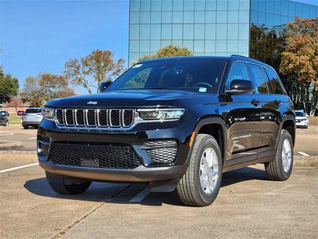 new 2025 Jeep Grand Cherokee car, priced at $32,249