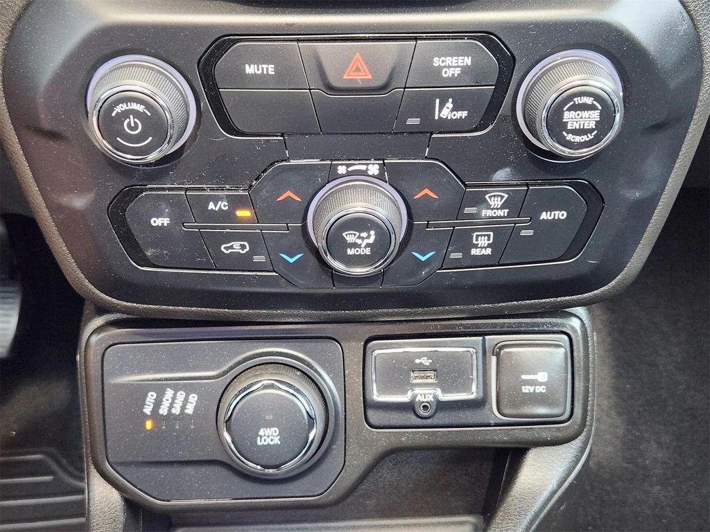 used 2023 Jeep Renegade car, priced at $17,333