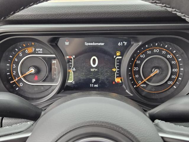 new 2025 Jeep Wrangler car, priced at $45,931