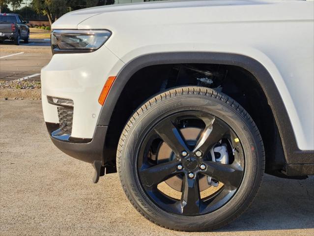 new 2025 Jeep Grand Cherokee L car, priced at $48,844