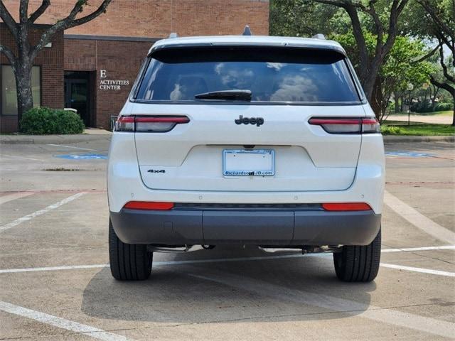 new 2024 Jeep Grand Cherokee L car, priced at $43,000