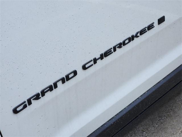 new 2024 Jeep Grand Cherokee L car, priced at $43,000