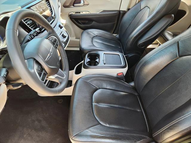 used 2022 Chrysler Pacifica car, priced at $21,800