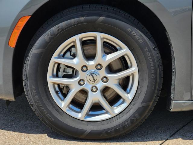 used 2022 Chrysler Pacifica car, priced at $21,800