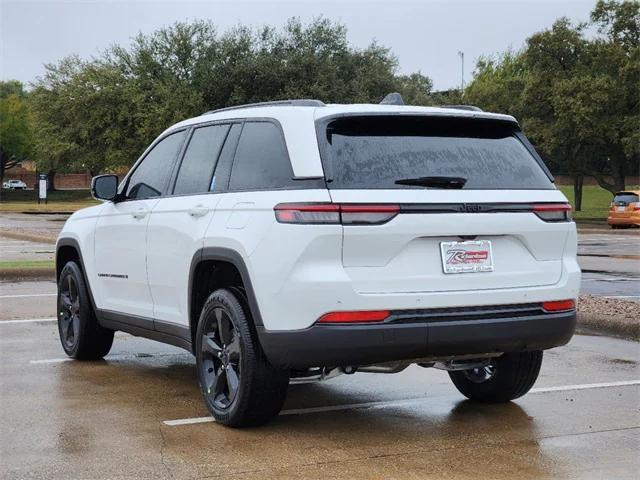 new 2025 Jeep Grand Cherokee car, priced at $43,307