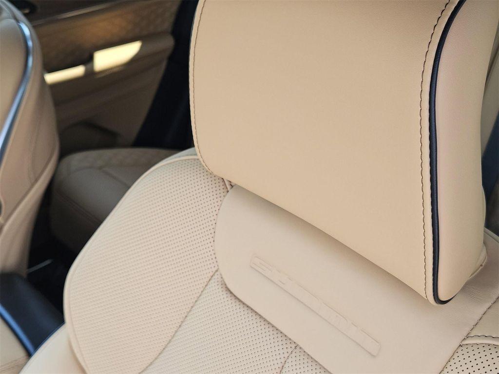 new 2025 Jeep Grand Cherokee car, priced at $58,785
