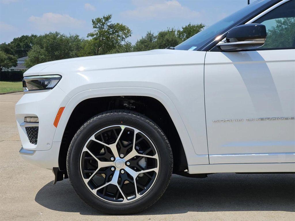 new 2025 Jeep Grand Cherokee car, priced at $58,785