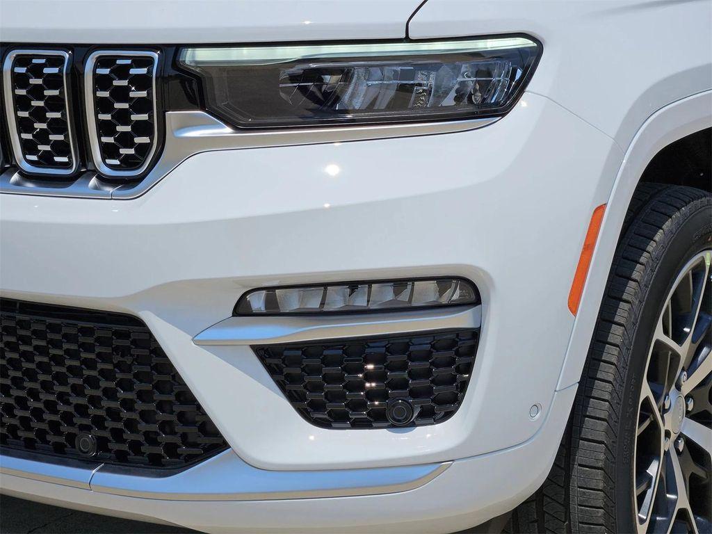 new 2025 Jeep Grand Cherokee car, priced at $58,785