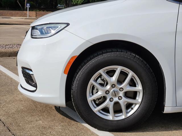 used 2022 Chrysler Pacifica car, priced at $19,998