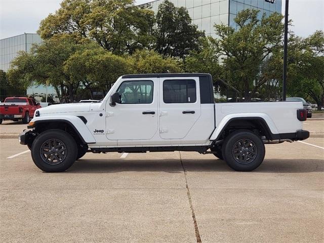 new 2024 Jeep Gladiator car, priced at $39,800