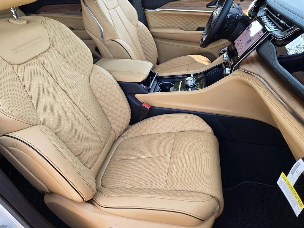 new 2025 Jeep Grand Cherokee L car, priced at $60,535