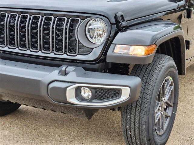 new 2024 Jeep Gladiator car, priced at $39,900