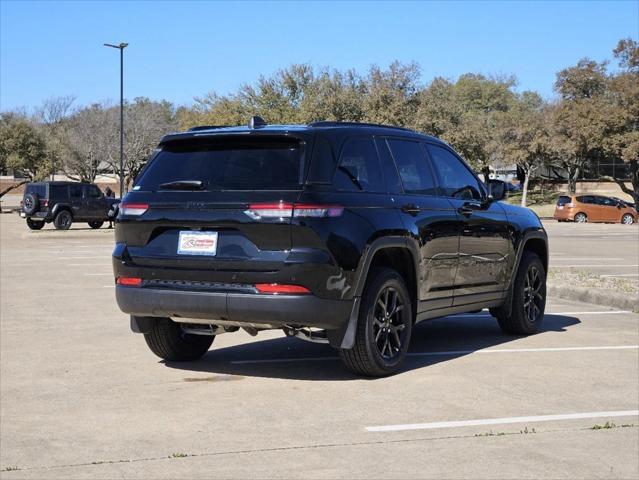 new 2025 Jeep Grand Cherokee car, priced at $39,555