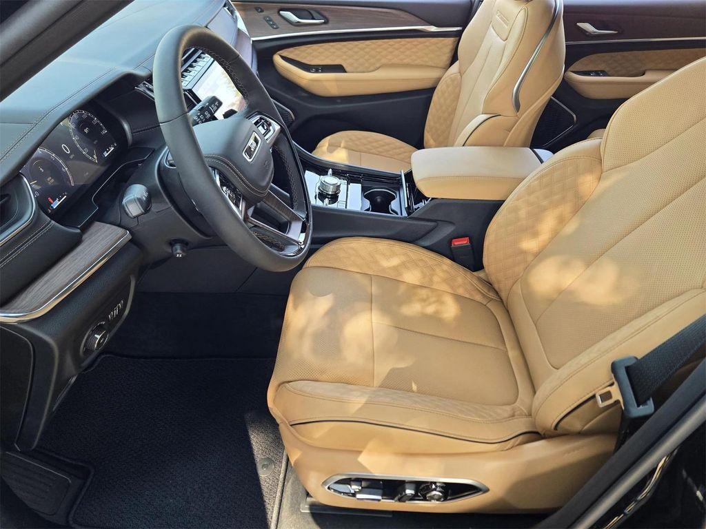 new 2025 Jeep Grand Cherokee L car, priced at $58,175
