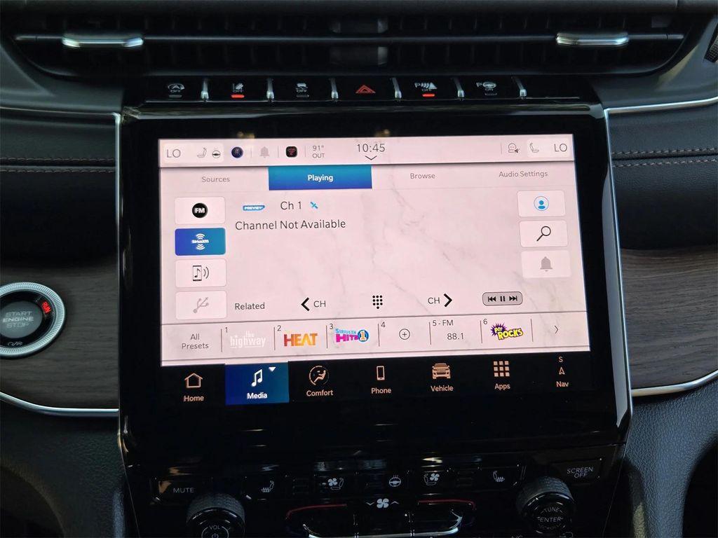 new 2025 Jeep Grand Cherokee L car, priced at $58,175