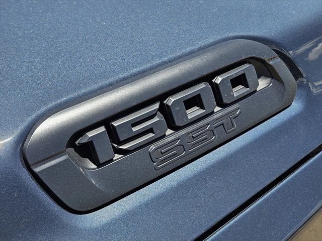 new 2025 Ram 1500 car, priced at $49,543