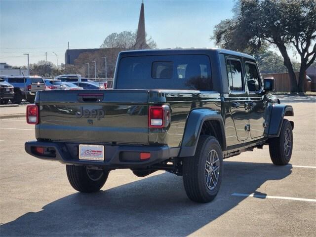 new 2024 Jeep Gladiator car, priced at $41,899