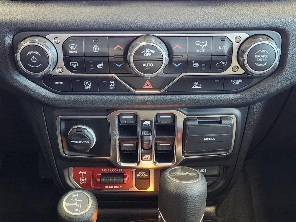 new 2025 Jeep Gladiator car, priced at $45,350