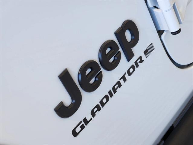 new 2025 Jeep Gladiator car, priced at $44,631