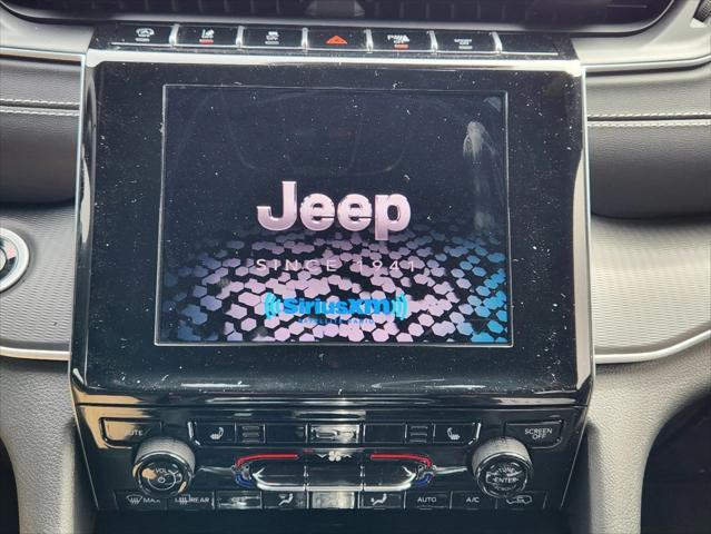 new 2025 Jeep Grand Cherokee car, priced at $39,205