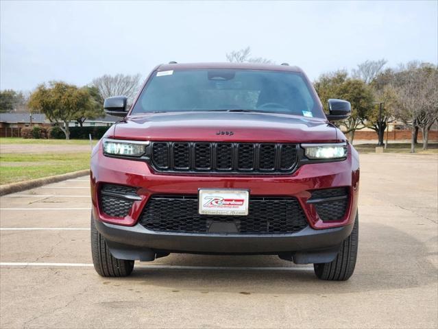 new 2025 Jeep Grand Cherokee car, priced at $39,205