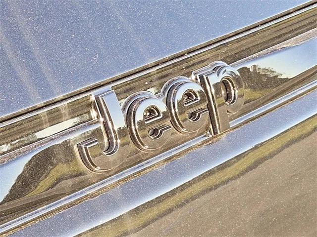 new 2025 Jeep Grand Cherokee car, priced at $46,331