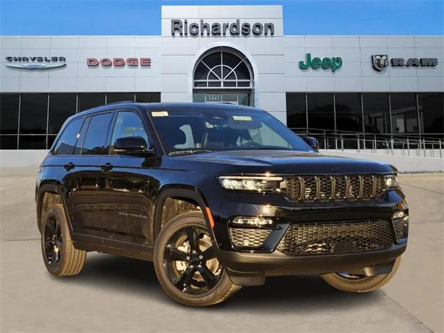 new 2025 Jeep Grand Cherokee car, priced at $46,331