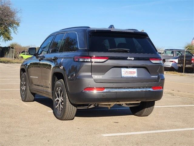 new 2024 Jeep Grand Cherokee car, priced at $46,700