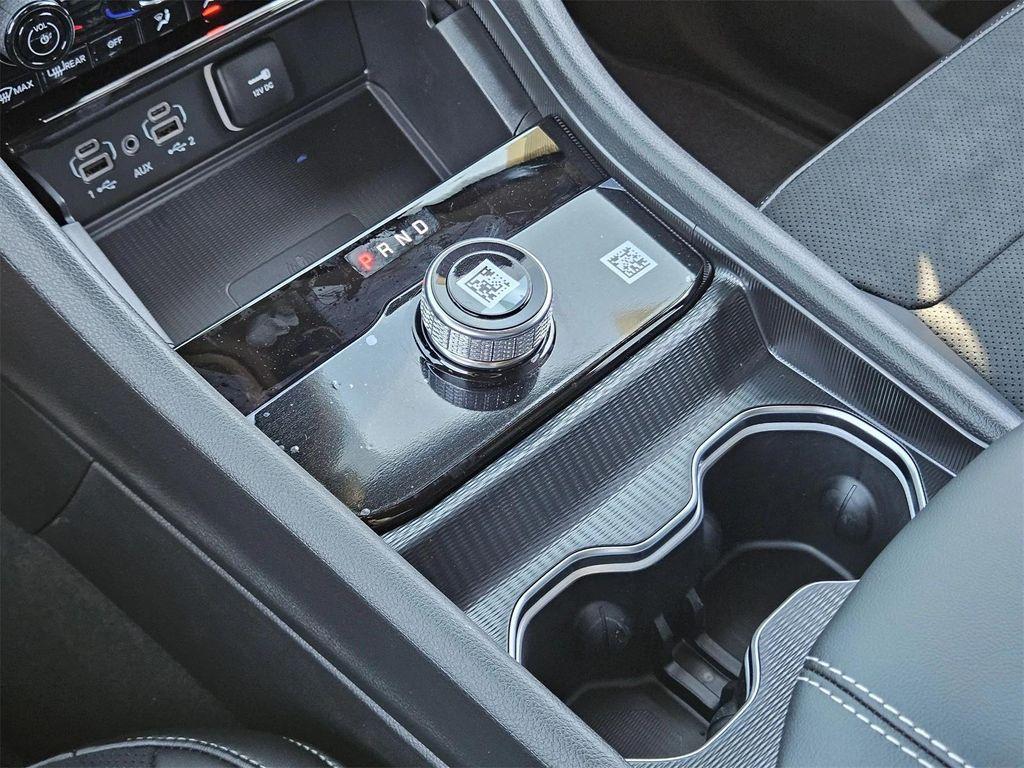new 2025 Jeep Grand Cherokee car, priced at $39,885