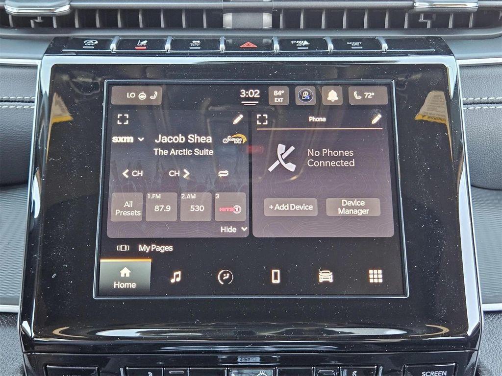 new 2025 Jeep Grand Cherokee car, priced at $39,885