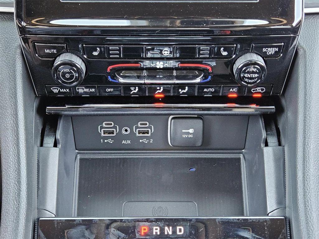 new 2025 Jeep Grand Cherokee car, priced at $39,885