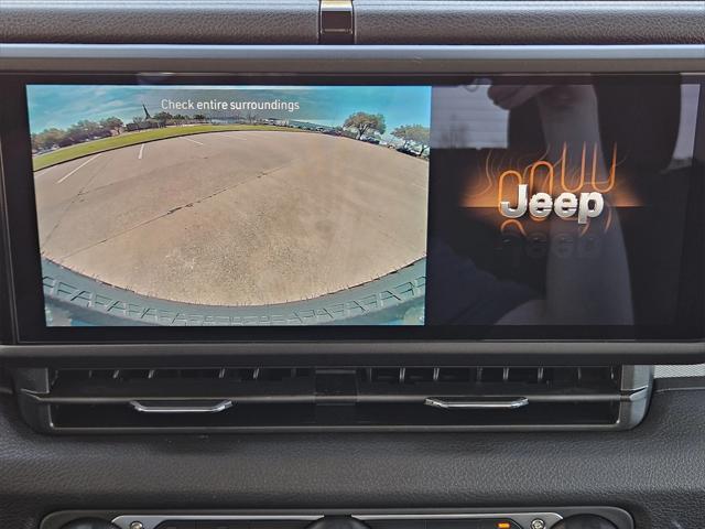 new 2025 Jeep Wrangler car, priced at $44,078