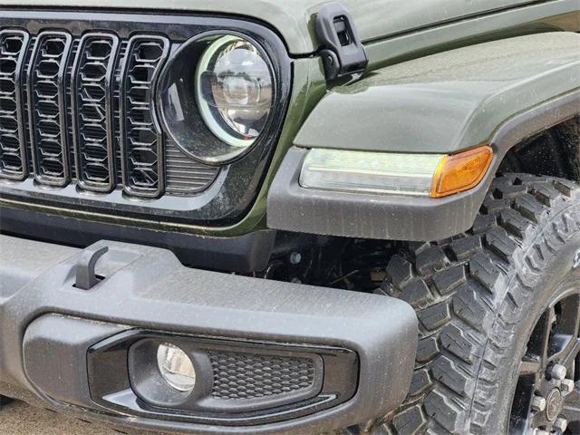 new 2024 Jeep Gladiator car, priced at $45,721