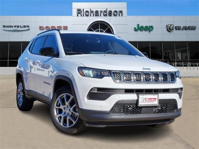 new 2024 Jeep Compass car, priced at $31,649