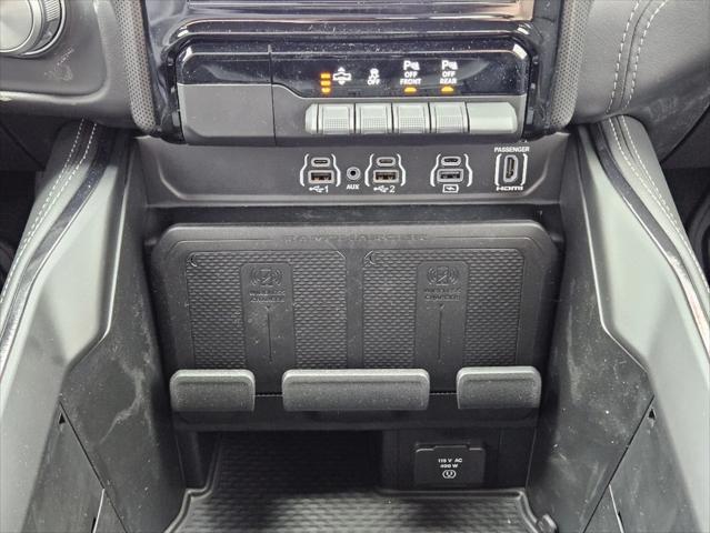 new 2025 Ram 1500 car, priced at $66,686