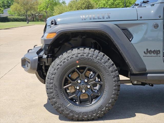 new 2025 Jeep Wrangler car, priced at $43,078
