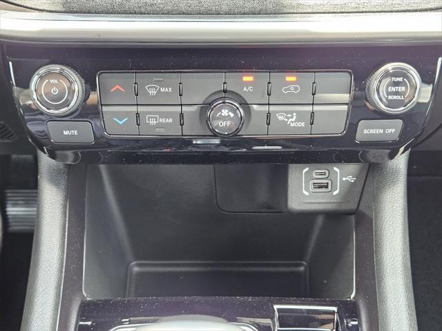 new 2025 Jeep Compass car, priced at $27,965