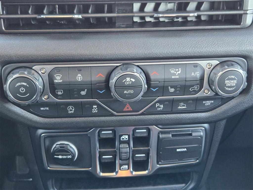 new 2026 Jeep Wrangler car, priced at $47,145