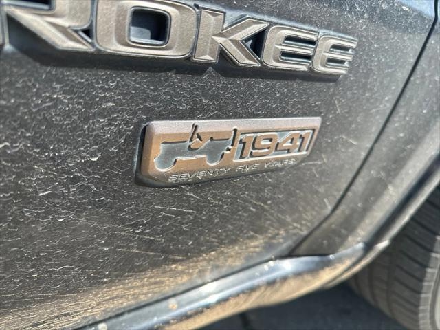 used 2016 Jeep Grand Cherokee car, priced at $16,900