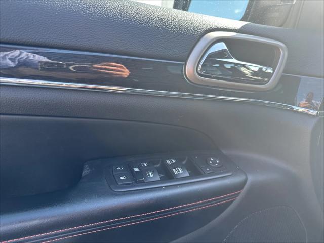 used 2016 Jeep Grand Cherokee car, priced at $16,900