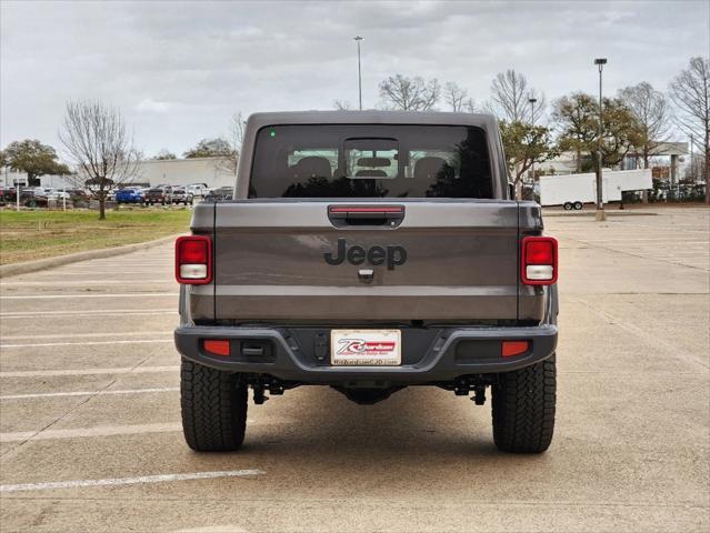 new 2025 Jeep Gladiator car, priced at $36,885