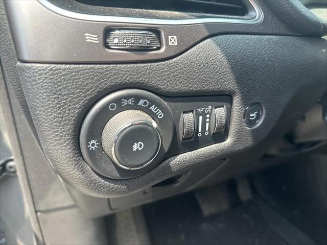 used 2022 Jeep Cherokee car, priced at $21,500