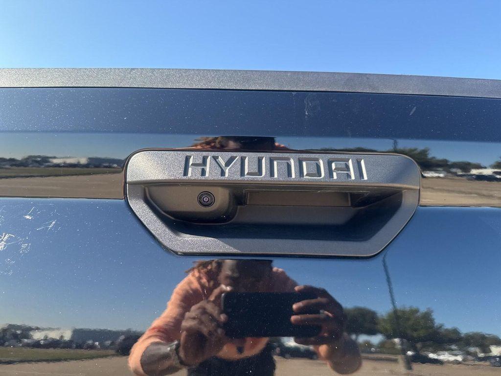 used 2025 Hyundai SANTA CRUZ car, priced at $24,257