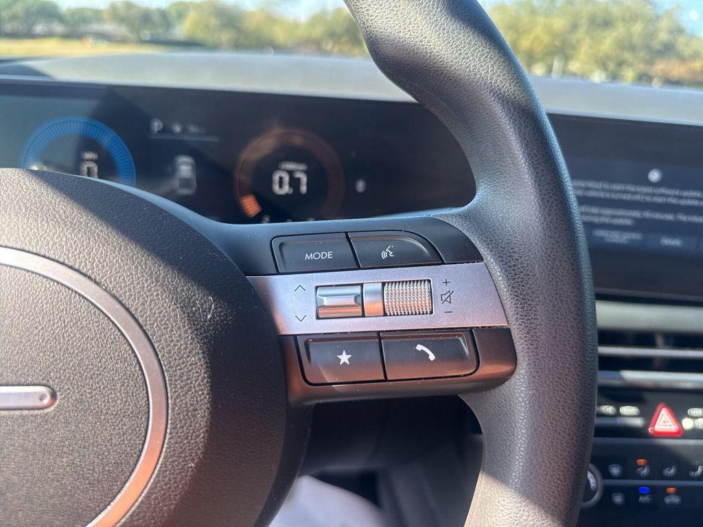 used 2025 Hyundai SANTA CRUZ car, priced at $24,257