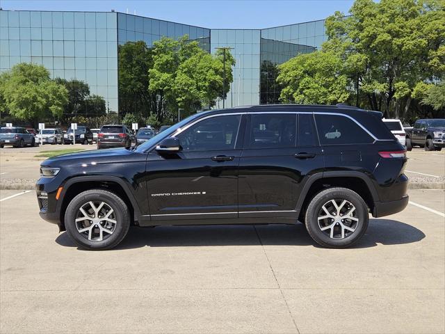 new 2025 Jeep Grand Cherokee car, priced at $38,036