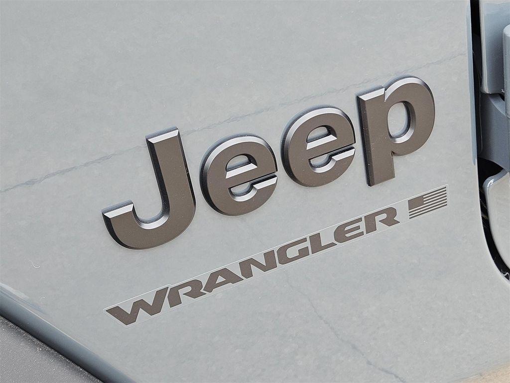 new 2025 Jeep Wrangler car, priced at $31,285