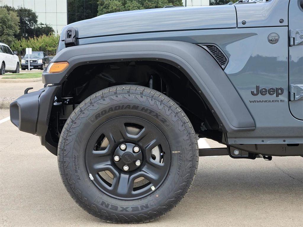 new 2025 Jeep Wrangler car, priced at $31,285